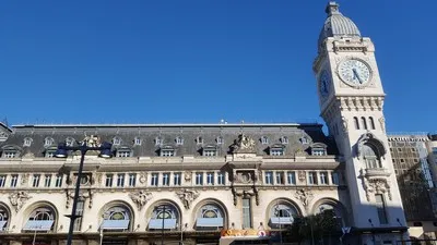 Stasiun Kereta Paris Gare de Lyon