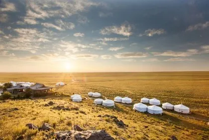 Penginapan Glamping Three Camel, Mongolia