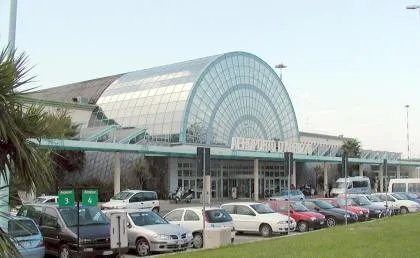 Bandara Ancona