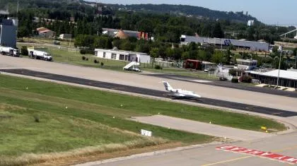 Bandara Avignon