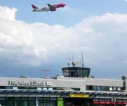 Bandara Luebeck