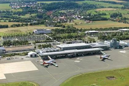 Bandara Paderborn Lippstadt