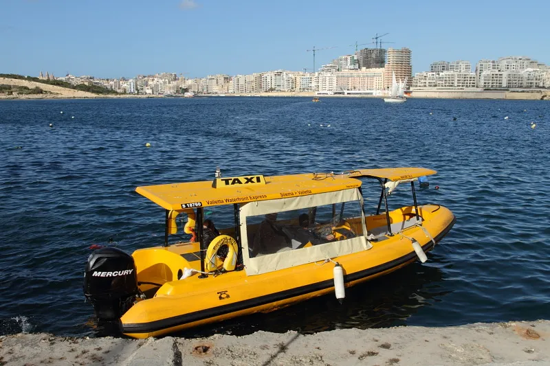 Transfer Bandara Malta