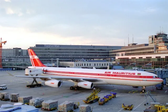 Bandara Mauritius MRU