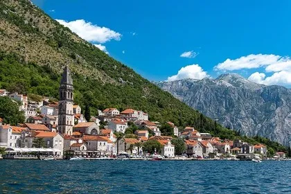 Montenegro pada bulan Mei