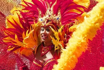 Karnaval Rio yang Meriah