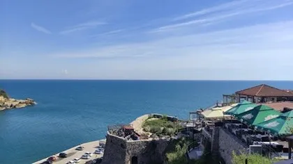 Pemandangan dari Ulcinj di Montenegro